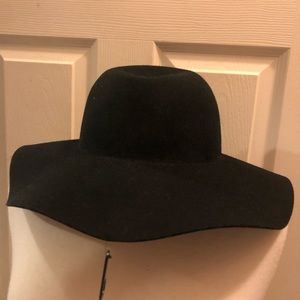 Plain floppy black hat